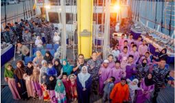 Doa Bersama Anak Yatim Iringi KRI Bima Suci Bertolak Lanjutkan Misi Diplomasi - JPNN.com