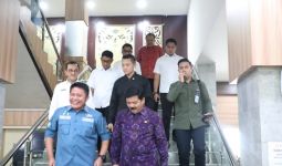 Menteri Hadi Upayakan Penyelesaian Sengketa Lahan Suku Anak Dalam di Musi Rawas - JPNN.com
