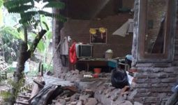 Gempa Tuban Merusak Rumah di Jember - JPNN.com