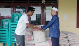 Santri Dukung Ganjar Beri Bantuan Material Untuk Pembangunan Musala dan Ponpes - JPNN.com