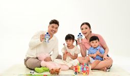 Cimory Yogurt Squeeze Hadir sebagai Solusi Ngemil Sehat untuk Pencernaan - JPNN.com