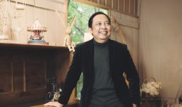 Bambang Soemardiono Ungkap Cerita di Balik Lagu Hanya MilikNya - JPNN.com