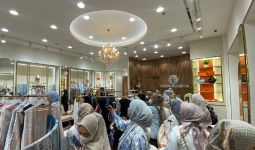 Tawarkan Fesyen Muslim Simpel dan Elegan, Nada Puspita Buka Butik di Bekasi - JPNN.com