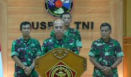 KKB Menyerang TNI, Pratu Arifin Jatuh ke Jurang, Ada Serangan Ulang - JPNN.com