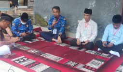 Penerima Beasiswa Kedokteran Pemkab Lombok Tengah Harus Tepat Sasaran - JPNN.com