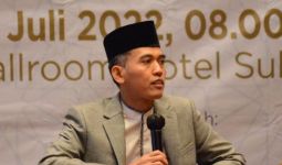 Kiai Niam Minta Saling Hormati dalam Sikapi Potensi Perbedaan Idulfitri - JPNN.com