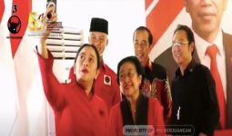 Jokowi: Selamat Hari Kartini, Bu Megawati dan Mbak Puan Maharani - JPNN.com
