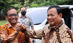 Menhan Prabowo Bersilaturahmi ke Menko Mahfud MD dan Muhadjir Effendy - JPNN.com