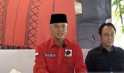 Ganjar Pranowo Merasa Terhormat dan Tersanjung Dideklarasikan PPP sebagai Capres 2024 - JPNN.com