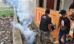 Sukarelawan Ganjar Ingatkan Bahaya Demam Berdarah dan Gelar Fogging di Tangerang - JPNN.com
