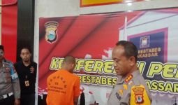 Dagang Senjata Rakitan, Pria Makassar Ini Mengaku Cuma Cari Duit Rokok - JPNN.com