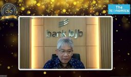Direktur Bank bjb Raih Penghargaan Best CEO 2023 dari The Iconomics - JPNN.com