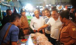 Tinjau Pasar Sentral Hamadi di Papua, Mendag: Harga Bapok Stabil, Pasokan Tersedia - JPNN.com