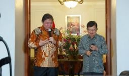 Airlangga Melaporkan Ini kepada Jusuf Kalla, Jadi Bergabung dengan Gerindra-PKB? - JPNN.com