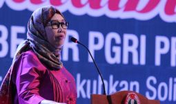Prof Unifah Tegaskan PGRI Jaga Netralitas Meski Banyak Anggotanya Maju di Pemilu 2024 - JPNN.com