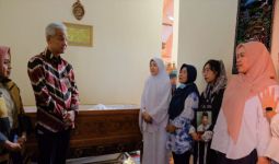 Dukacita Mendalam Ganjar Pranowo untuk Keluarga Adrianus Ariwibowo - JPNN.com