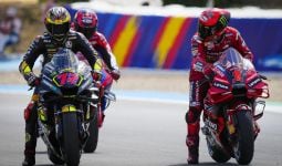 8 Pembalap jadi Korban MotoGP Prancis, Pecco Berkelahi dengan Vinales - JPNN.com