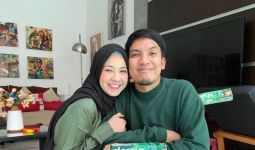 3 Berita Artis Terheboh: Desta dan Natasha Resmi Bercerai, Inara Rusli Pamer Aurat? - JPNN.com