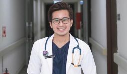 Nicho Saputra Nugraha, Influencer Sekaligus Dokter Ganteng yang Menginspirasi - JPNN.com