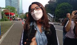 Windy Idol Bantah Istri Siri Sekretaris MA Hasbi Hasan - JPNN.com