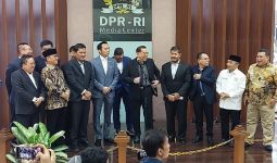 8 Fraksi Soroti Kisruh MK, Habiburokhman Singgung Kewenangan DPR - JPNN.com