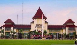 10 ASN Kabupaten Bekasi Diberi Sanksi Disiplin - JPNN.com