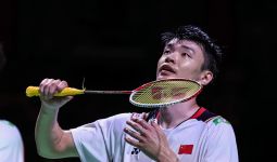 Kejutan! Peraih Olimpiade Tokyo 2020, Wang Yi Lyu Putuskan Gantung Raket - JPNN.com