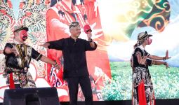 Ganjar Pranowo Jalin Silaturahmi Bersama Tokoh Budaya di Cirebon - JPNN.com