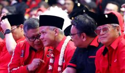 Hasto Sebut Penetapan Ganjar sebagai Capres Sudah Didahului Dialog dengan Jokowi - JPNN.com