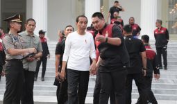 Menpora Dito Dampingi Presiden Jokowi Berikan Bonus SEA Games 2023 - JPNN.com