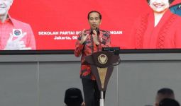 Jokowi Klaim Ada Ancaman Serius yang Memaksanya Harus Cawe-Cawe - JPNN.com