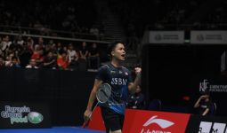 Awal Manis Anthony Sinisuka Ginting Pertahankan Gelar Juara Singapore Open - JPNN.com