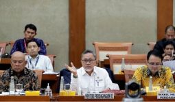 Mendag Zulhas: Saya Apresiasi Komisi VI DPR yang Lakukan Pendalaman Protokol Perubahan - JPNN.com