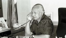 Soeharto dan Lagu Dangdut 'Tidak Semua Laki-Laki' Basofi - JPNN.com