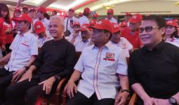 Ganjar Dianggap Cocok Jadi Suksesor Jokowi, Punya Aspek Ketegasan dan Keberanian - JPNN.com