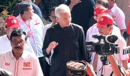 Ganjar Beberkan Cara Jokowi Unjuk Nyali, Dicap Plonga-plongo tetapi Sukses Ambil PTFI - JPNN.com