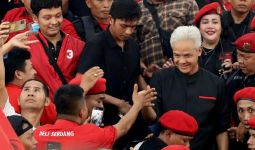 Hasil Survei Terbaru: Prabowo Unggul di 5 Provinsi, Ganjar 2, Anies Lumayan - JPNN.com