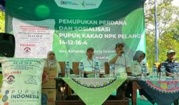Petani Kakao Lampung Sudah Bisa Tebus Pupuk Bersubsidi di Kios Resmi - JPNN.com