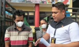 Bawa Minyak Putih Ilegal 5,7 Ton, 2 Sopir Ditangkap Polisi di Palembang - JPNN.com
