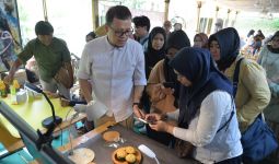 Tranformasi Digital Tingkatkan Daya Saing UMKM di Indonesia - JPNN.com