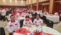 Friedrich Max Rumintjap Resmi Membuka Pertemuan Ilmiah Fasilitas Kesehatan Indonesia - JPNN.com