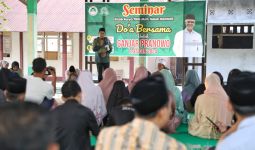 Santri Dukung Ganjar Gelar Doa Bersama dan Bedah Kitab TGH Shaleh Hambali - JPNN.com