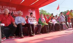 Ganjar: Semua Kesuksesan Jokowi dalam 10 Tahun Memimpin Indonesia Harus Dilanjutkan - JPNN.com