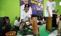Santri Dukung Ganjar Adakan Pelatihan Ekonomi Kreatif di Batang - JPNN.com