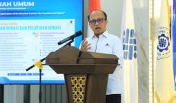 Kemnaker Buka Kesempatan Kuliah Gratis di Polteknaker Bagi yang Gagal SNBT, Ini Syaratnya! - JPNN.com