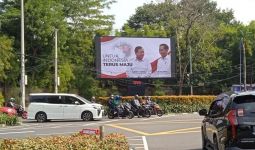 Lihat, Jakarta Dipenuhi Potret Jokowi & Prabowo Bertuliskan Untuk Indonesia Terus Maju - JPNN.com