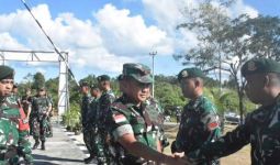 Danrem 121/ABW kepada Prajurit TNI di Perbatasan RI-Malaysia: Jangan Ada Pelanggaran Sekecil Apa pun - JPNN.com