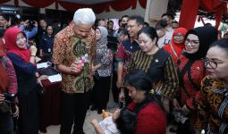 Ganjar Gencarkan Imunisasi Polio Untuk Perwujudan Indonesia Emas 2045 - JPNN.com