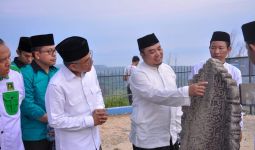 Sekjen PPP Kunjungi Titik Nol Kilometer Peradaban Islam di Tapanuli Tengah - JPNN.com