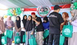 Komunitas Ojol Ganjar Memberikan Santunan kepada Anak Yatim di Bogor - JPNN.com